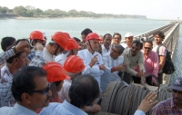 Inspecting the damaged gate number 16 at the Farakka Barrage, Murshidabad district, West Bengal on March 03, 2012.