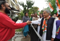 Meeting with residents of Sector 40 during Padyatra